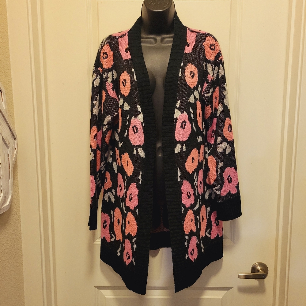 Black & Pink Floral Boutique Cardigan